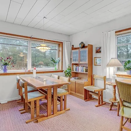 Semesterbostad 2 Bedroom Lovely In Vejers Strand