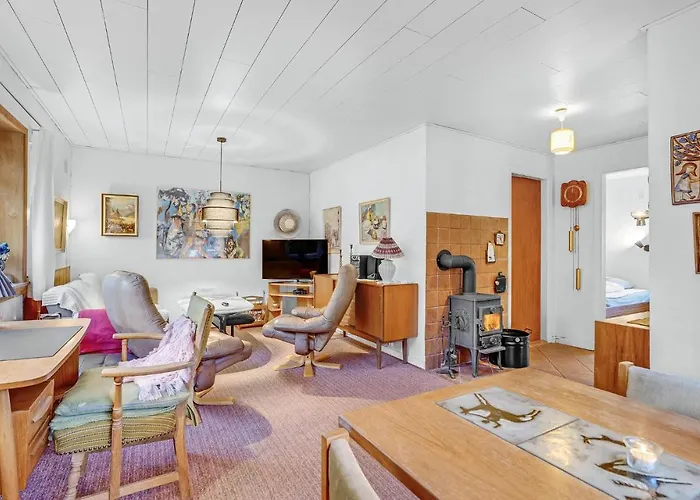 2 Bedroom Lovely In Vejers Strand